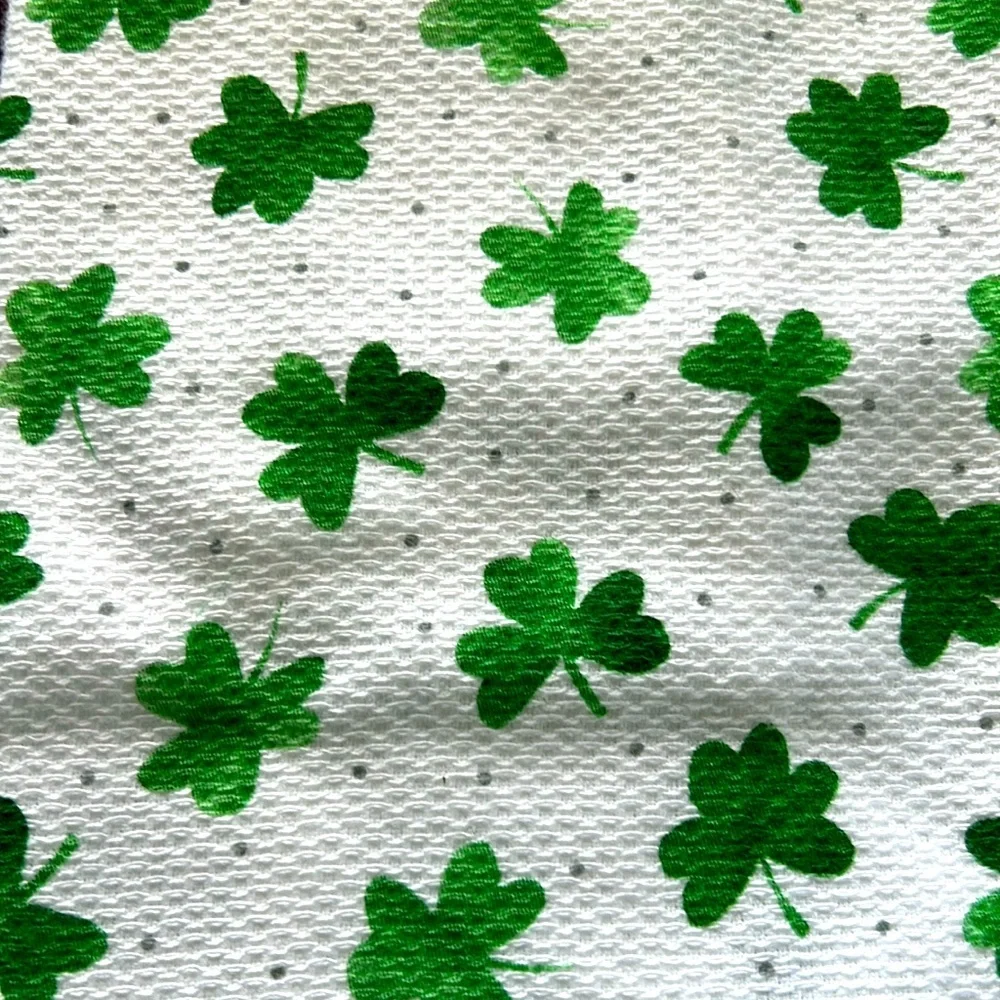 Green Shamrock St. Patrick’s Day Patterned Hand Towel 1 NWOT unused